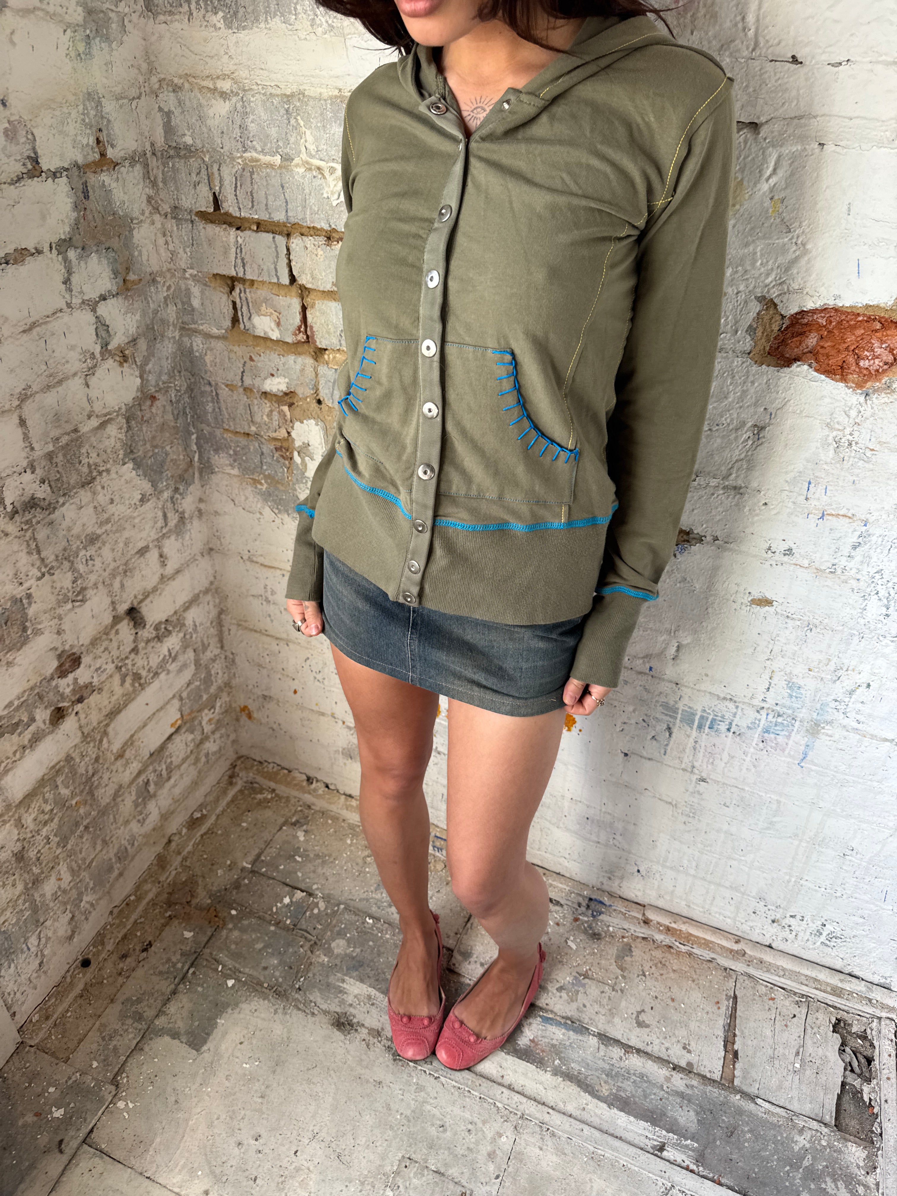 contrast stitch hooded top